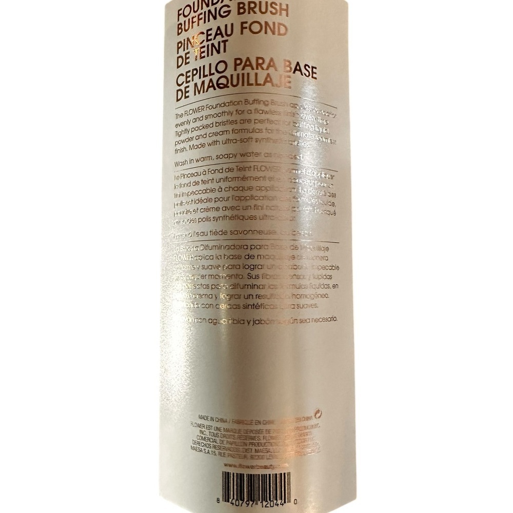 NWT Drew Barrymore Flower Gold Foundation Buffing Brush - Picture 2 of 2